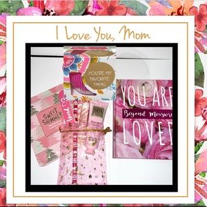 NWT I❤️Mom Bundle
